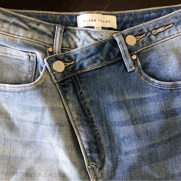 Risen Crossover Jeans Wide Leg Crop, two tone with raw edge hem - Picture 2 of 3